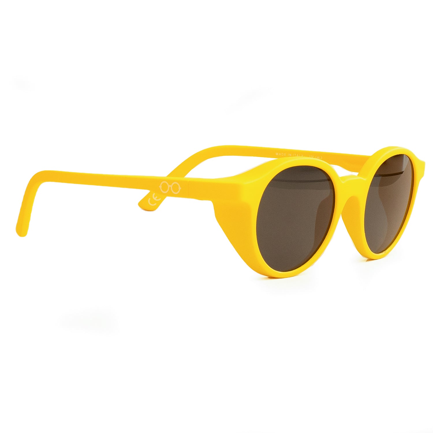 Kopie von BIO Boho Shorts sonnengelb und soonice Sonnenbrille